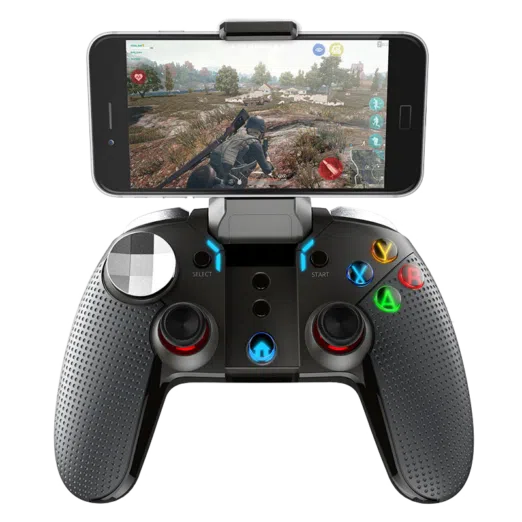 iPega 9099 "Wolverine" Gamepad - With a Smartphone in the holster playing a Game