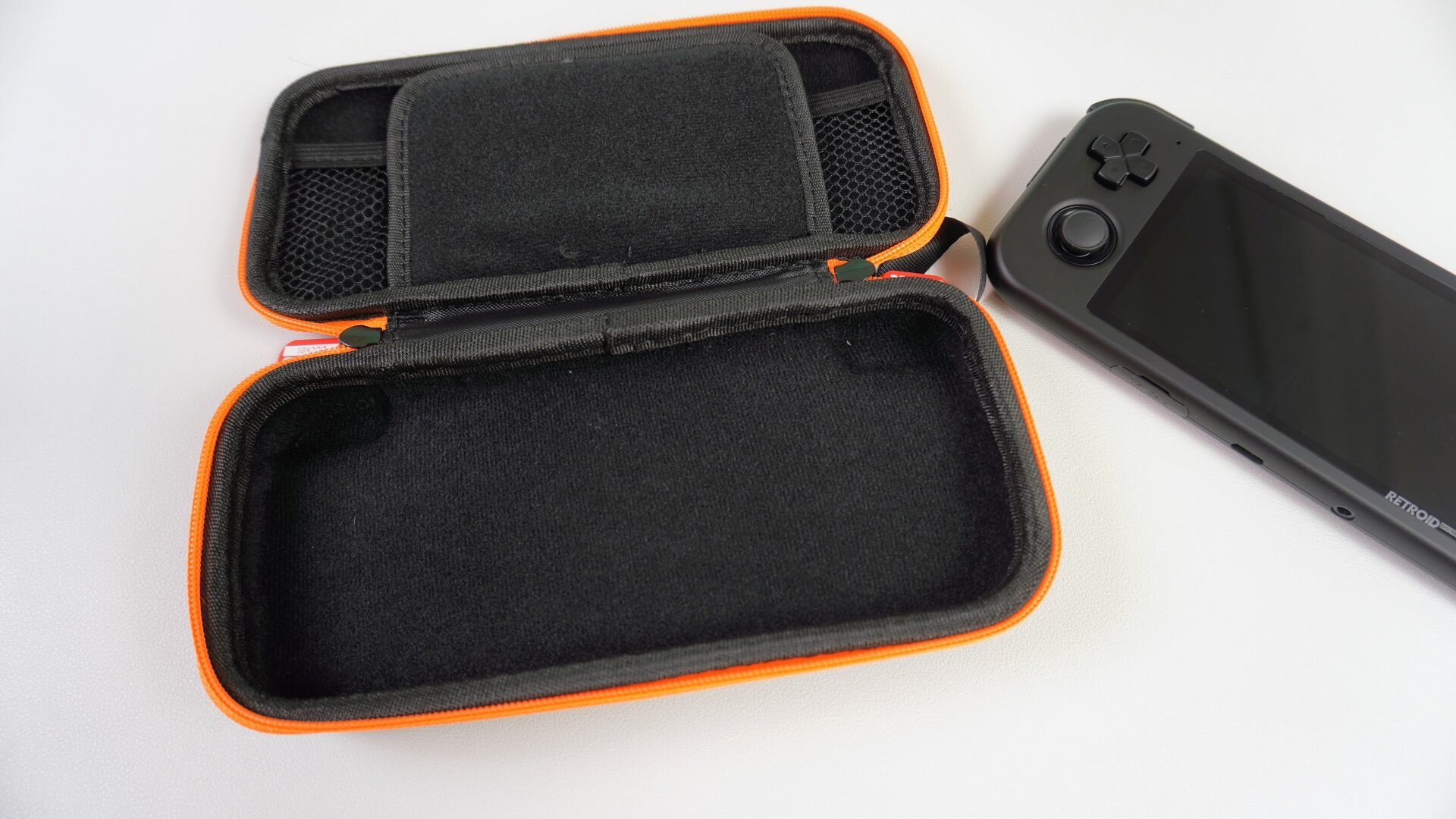 Retroid Pocket 3 Plus case